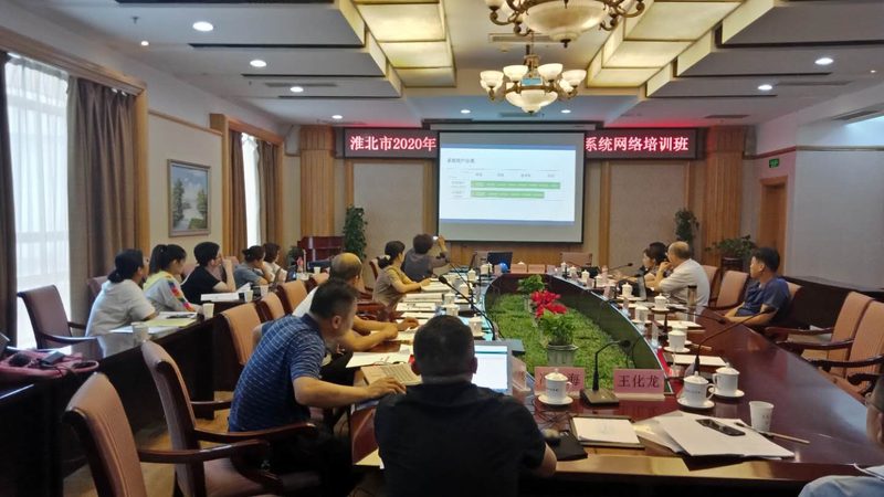 广州叉车培训：入门必备条件解析**